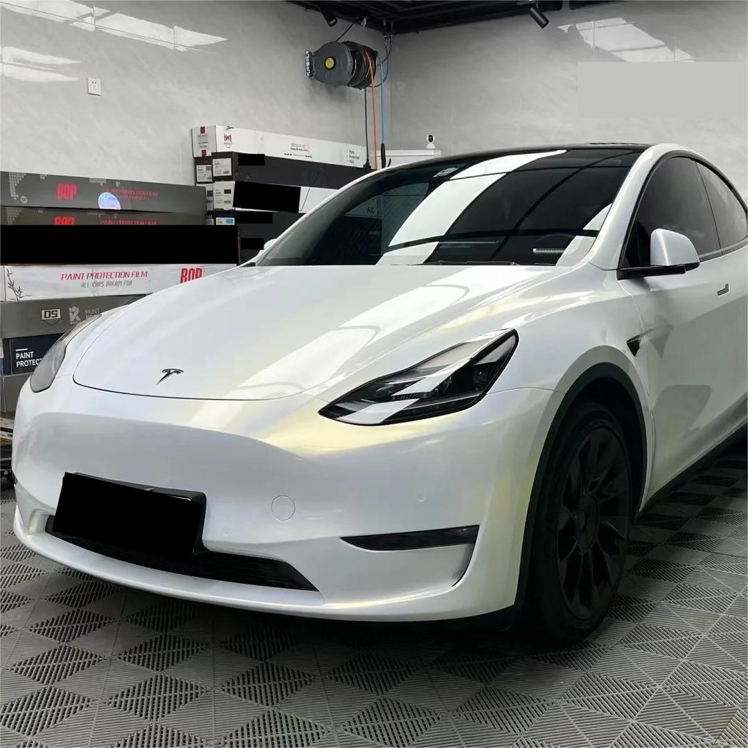 Gloss Metallic Chameleon Gold White Car Vinyl Wrap Audi PET