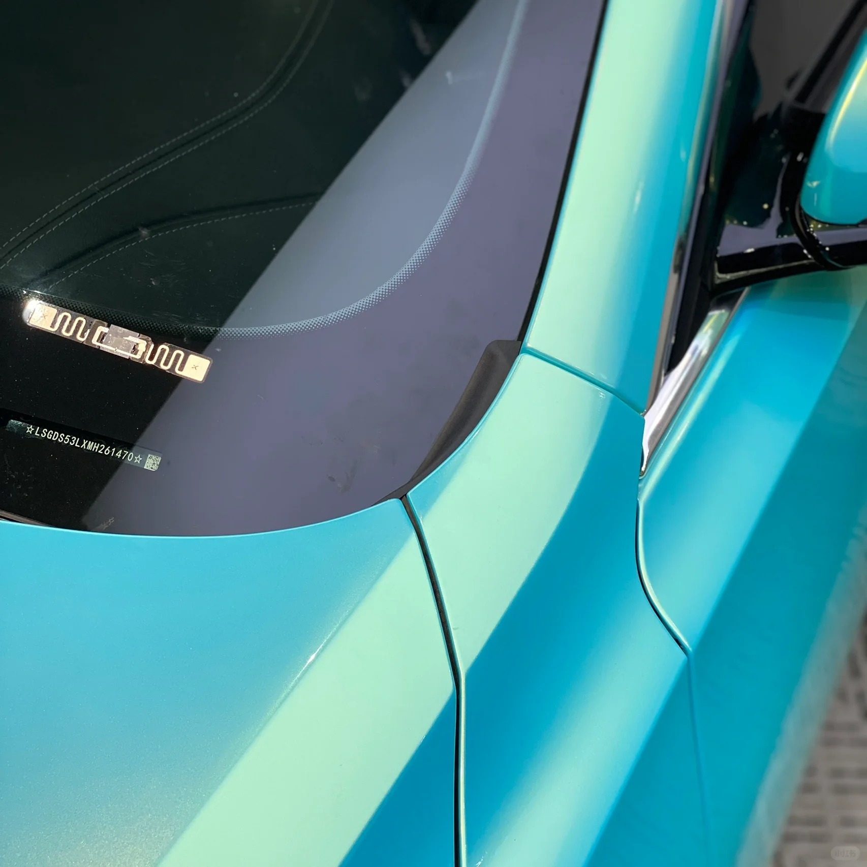 Gloss Metallic Neon Ice Blue Car Vinyl Wrap