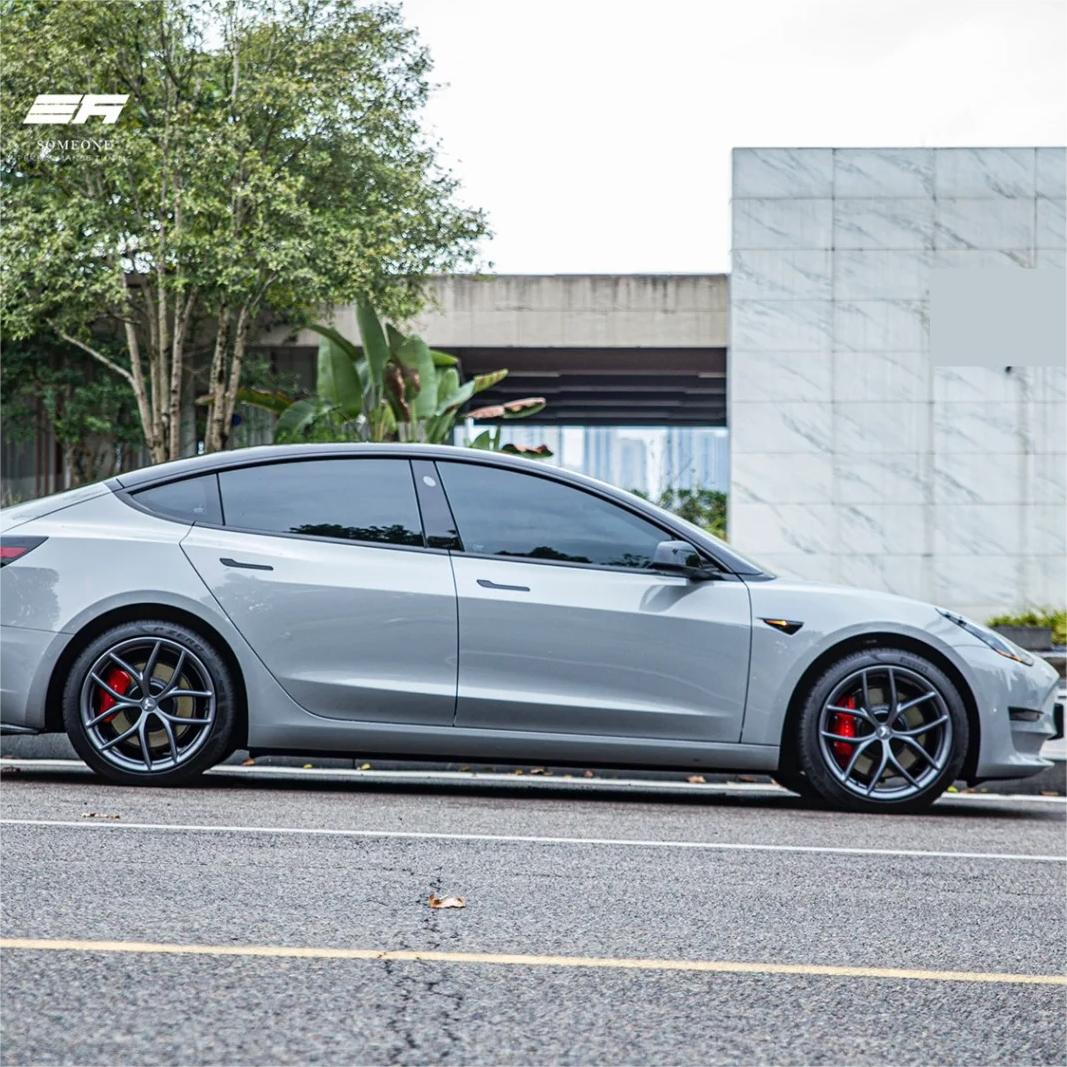 Gloss Brooklyn Grey Car Vinyl Wrap PET