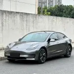 Gloss Metallic Gunmetal Grey Car Vinyl Wrap