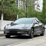Gloss Metallic Gunmetal Grey Car Vinyl Wrap