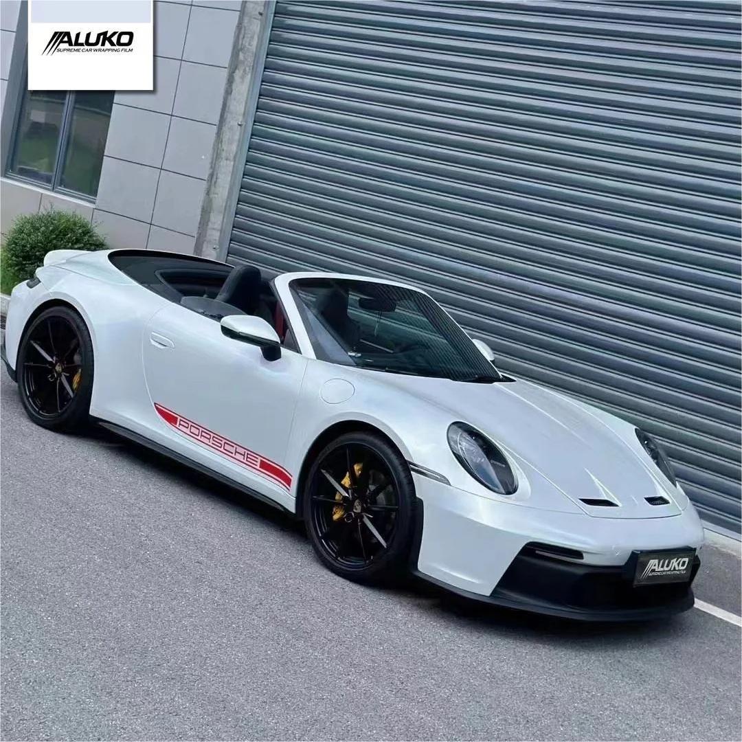 Gloss Crescent White Car Vinyl Wrap PET