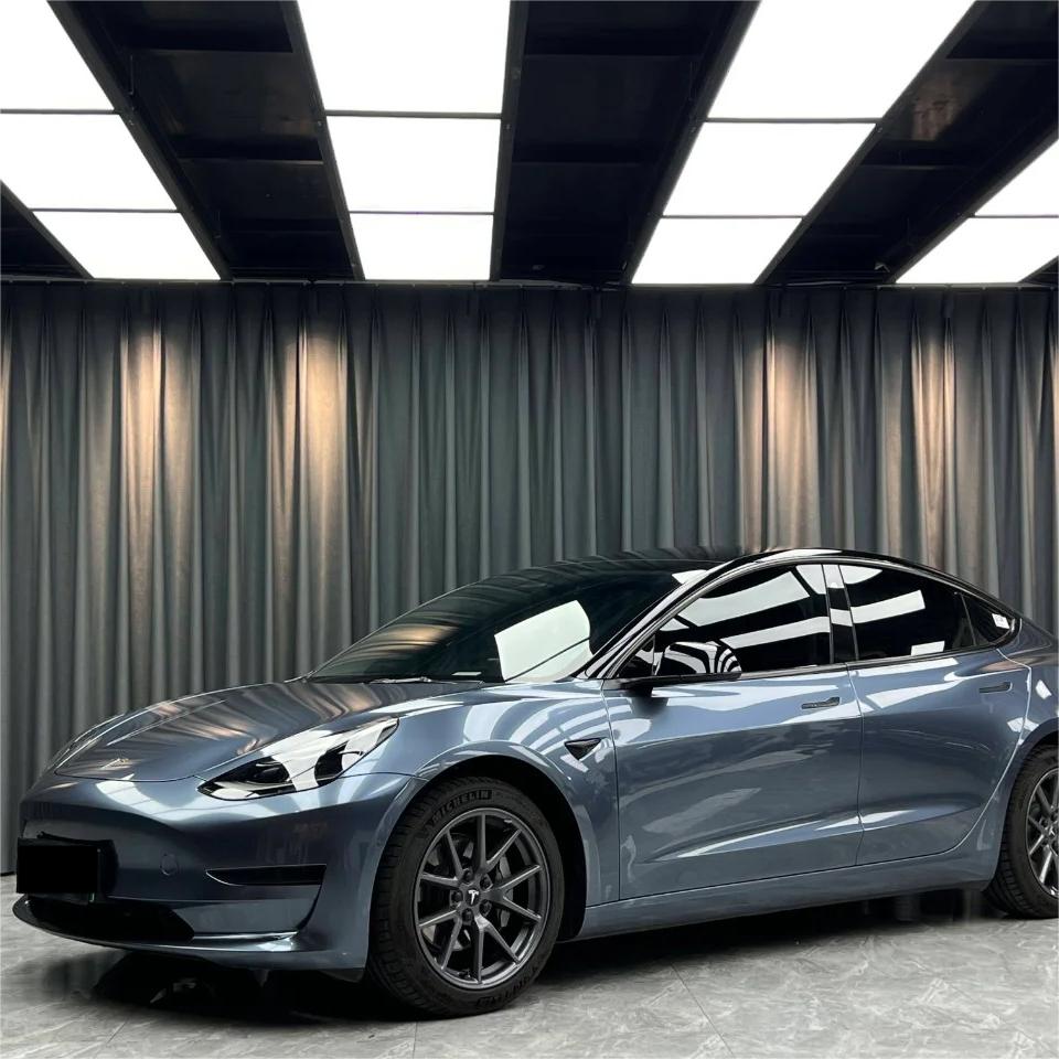 Gloss Metallic Byron Bay Blue Car Vinyl Wrap Bentley