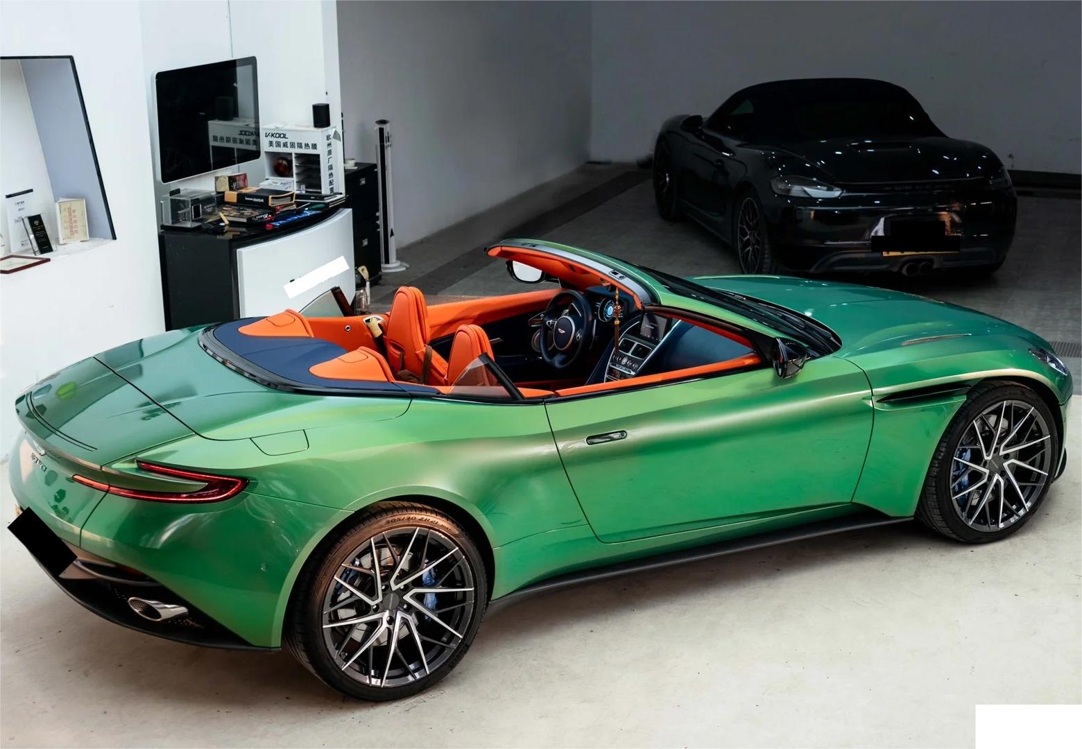 Gloss Metallic Iridescent Emerald Green Car Vinyl Wrap