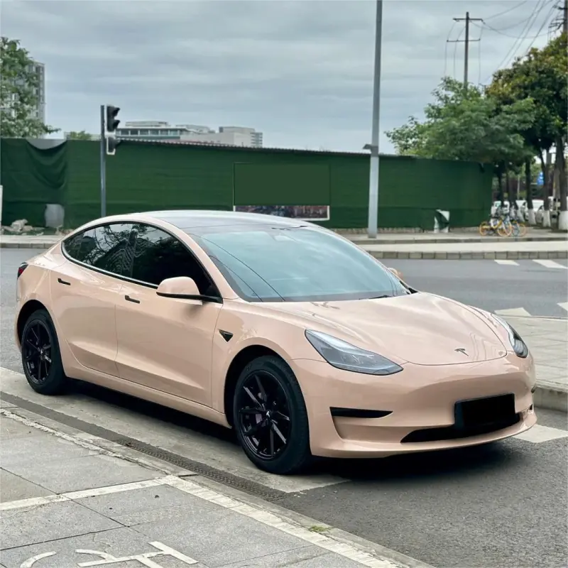 Gloss Super Shine Latte Car Vinyl Wrap PET 