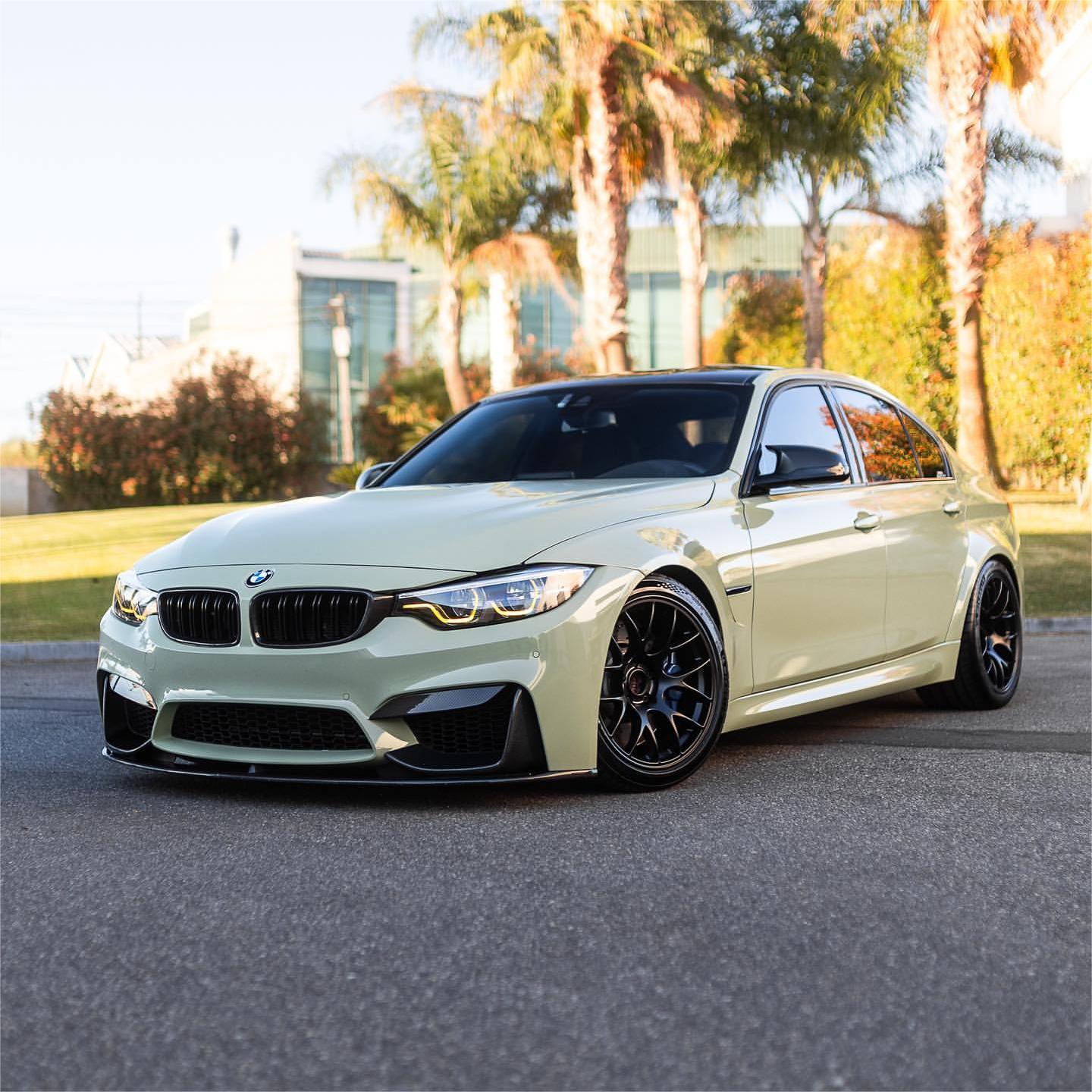 Gloss Light Khaki Green Car Vinyl Wrap PET