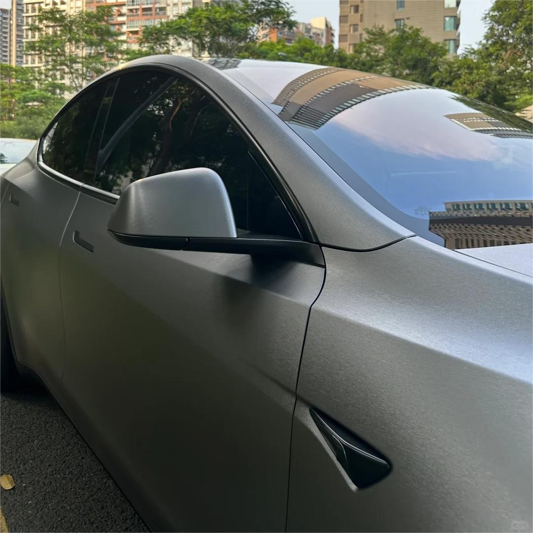 Best Brushed Titanium Wrap | Alukovinyl