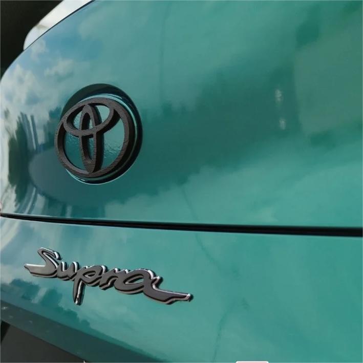 Gloss Metallic Chameleon Green Black Car Vinyl Wrap