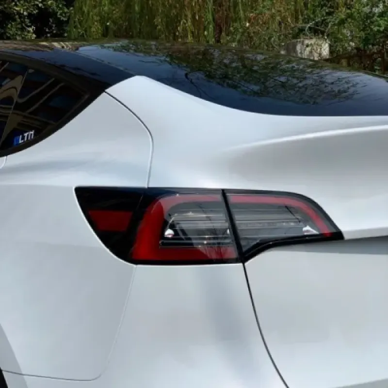 Gloss Bentley Moonlight Ghost White Car Vinyl Wrap