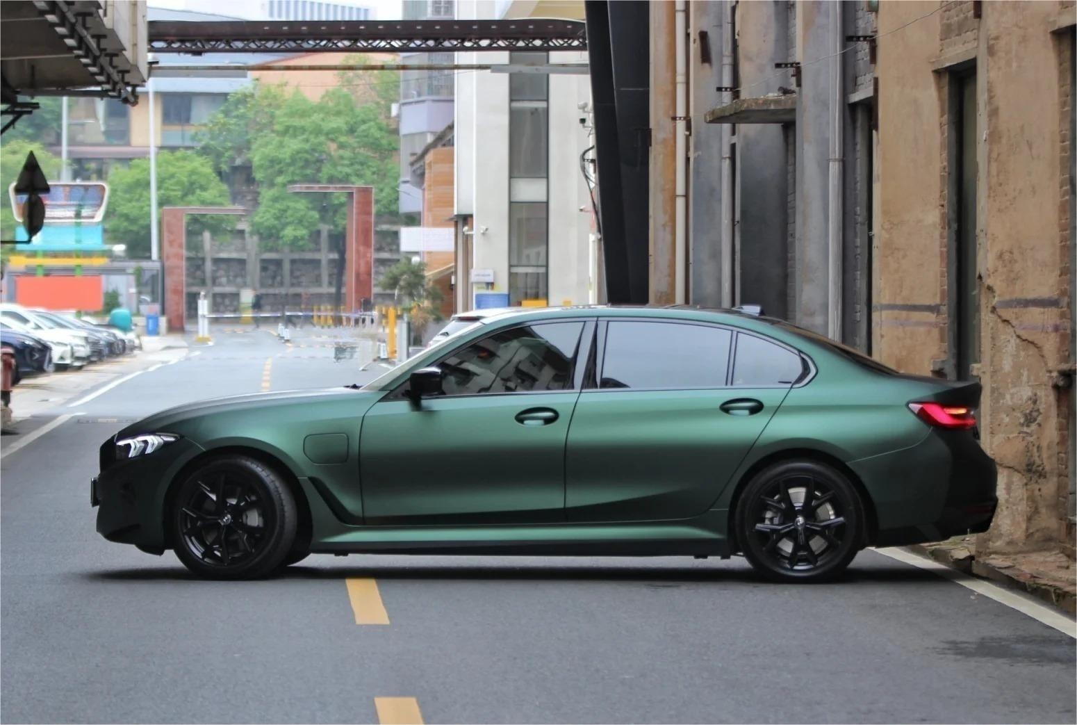 Matte Emerald Green Car Vinyl Wrap BWM I3