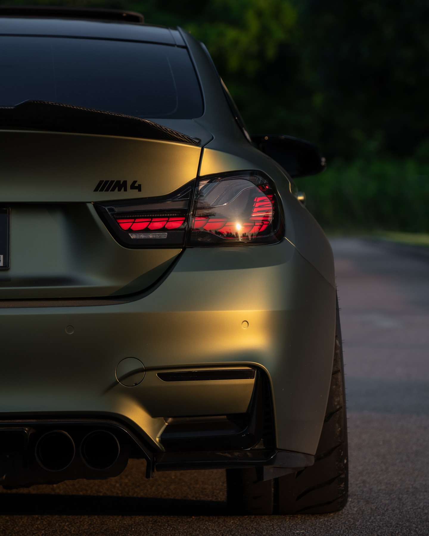 Matte Metallic Lighting Green Car Vinyl Wrap PET