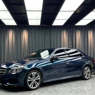 Gloss Qianshan Vinyl Wrap Dark Green 02