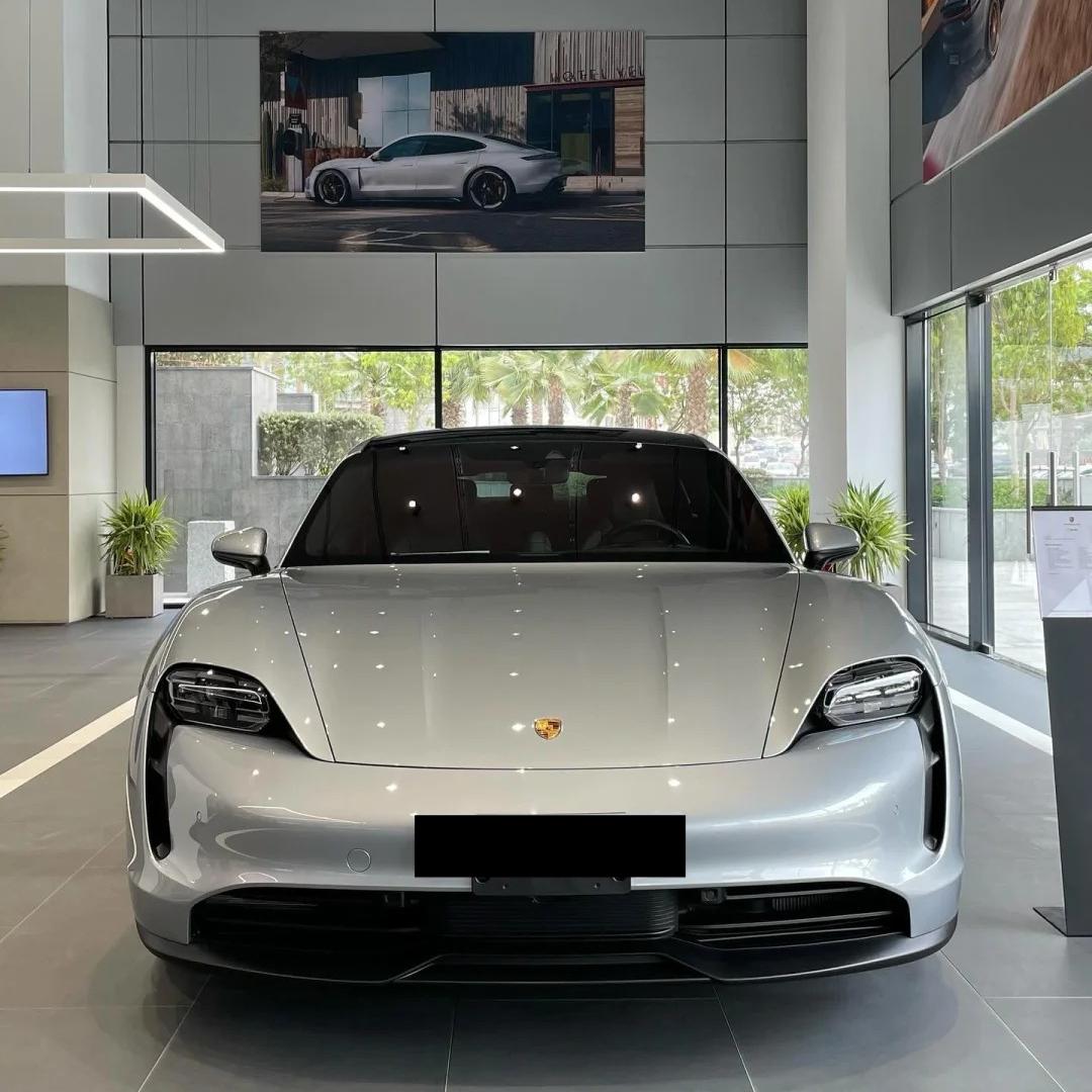 Gloss Dolomite Grey Car Vinyl Wrap Porsche