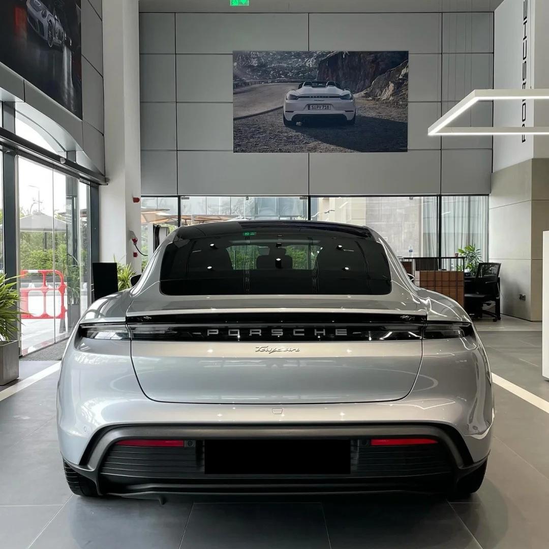 Gloss Dolomite Grey Car Vinyl Wrap Porsche