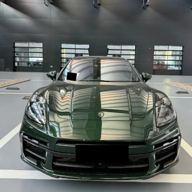 Gloss Metallic Oak Green Car Vinyl Wrap Porsche PET
