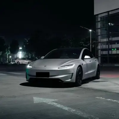 Matte Metallic Satin Silver Car Vinyl Wrap 02