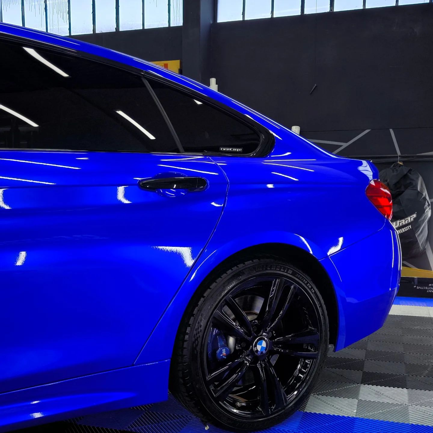 Gloss Metallic Deep Blue Car Vinyl Wrap PET