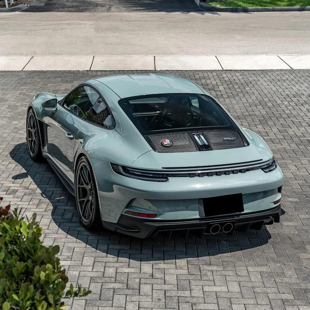 Gloss Metallic Shade Green Car Wrap 