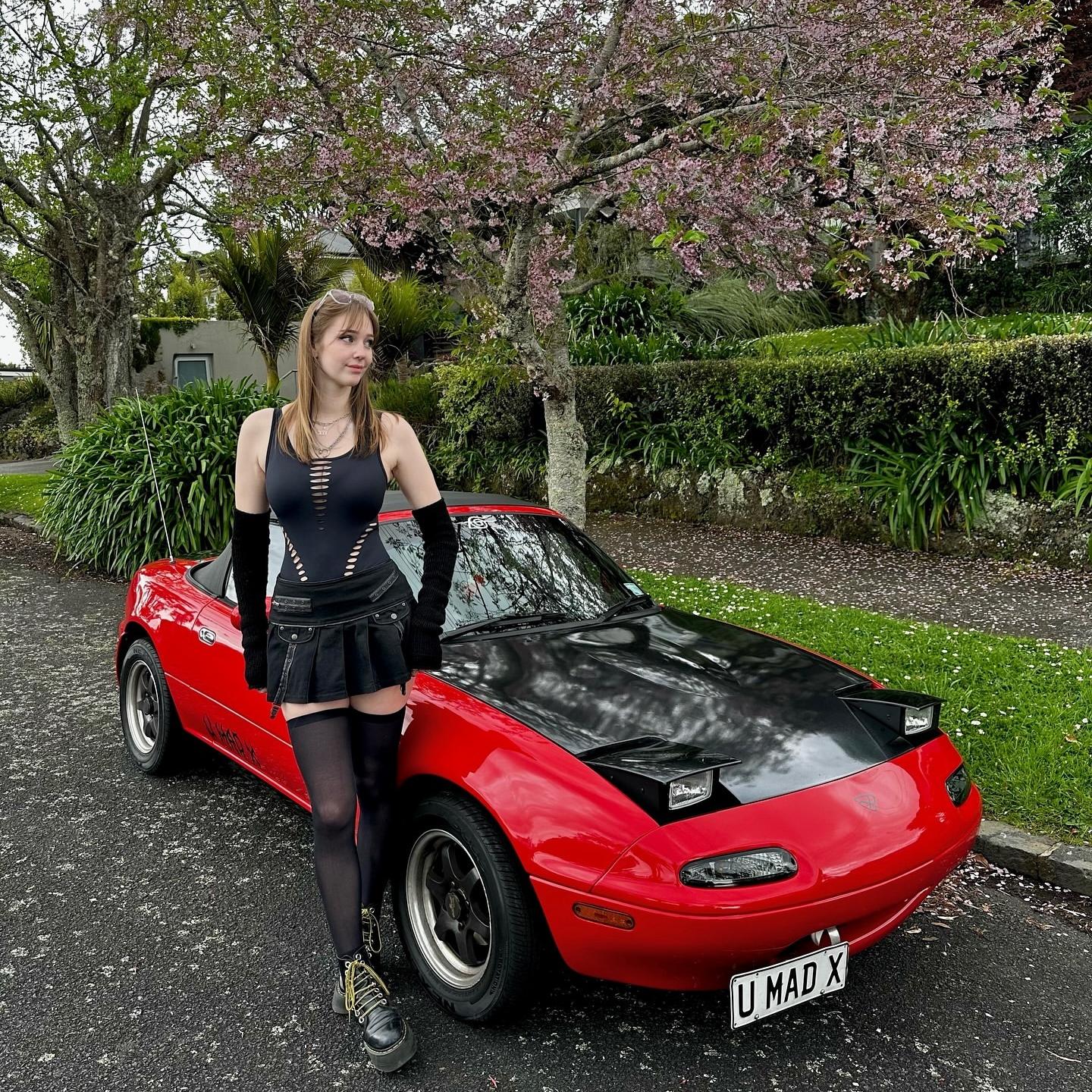 Gloss Metallic Black Diamond Car Vinyl Wrap Sale