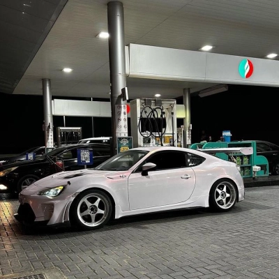 Gloss Metallic Chameleon Diamond Pollen Pink White Car Vinyl Wrap PET 02