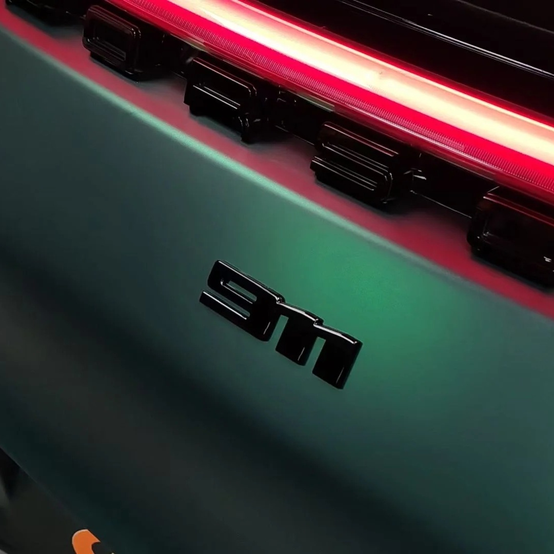 Matte Metallic Chrome Venom Green Car Vinyl Wrap PET