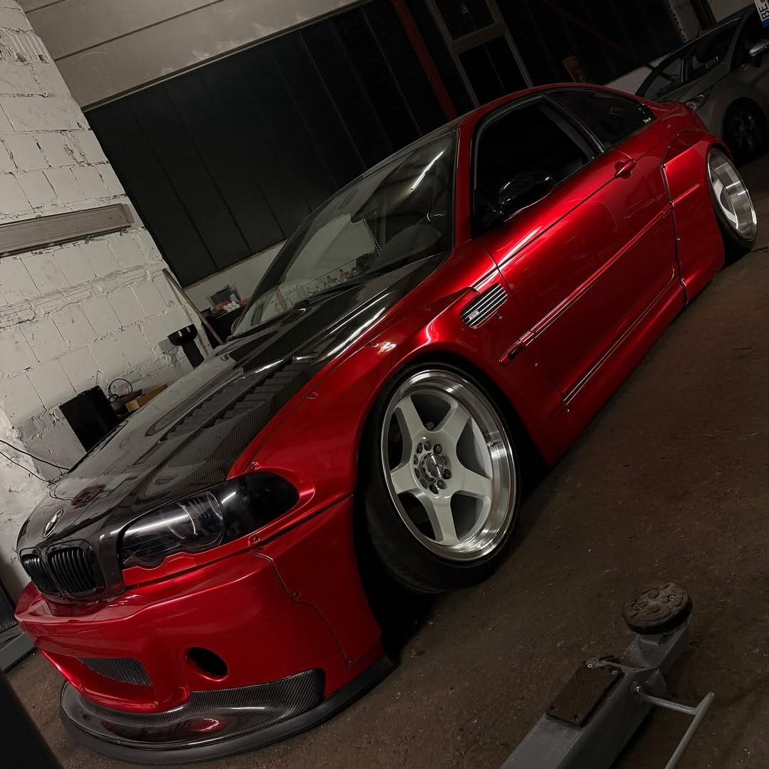 Ultra Glossy Metallic Vampire Red Car Vinyl Wrap BMW PET  