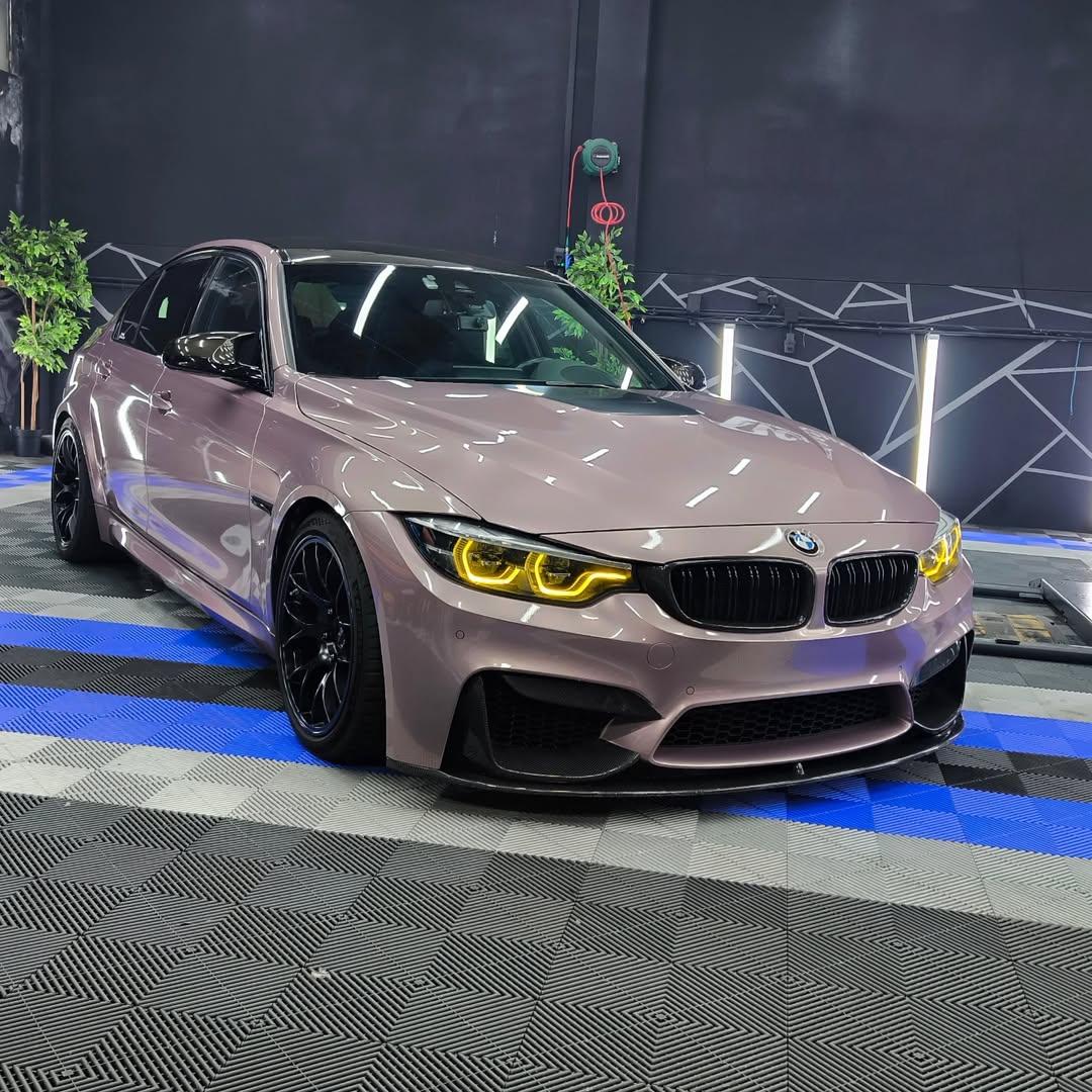 Gloss Metallic Frozen Berry Pink Car Vinyl Wrap