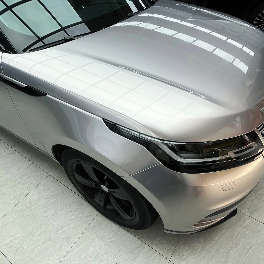 Velar Silver Wrap