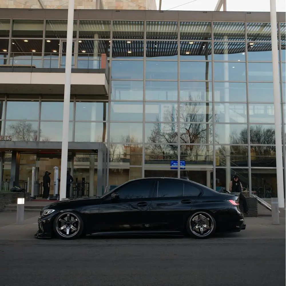 Super Glossy Piano Black Car Vinyl Wrap Porsche BMW PET 