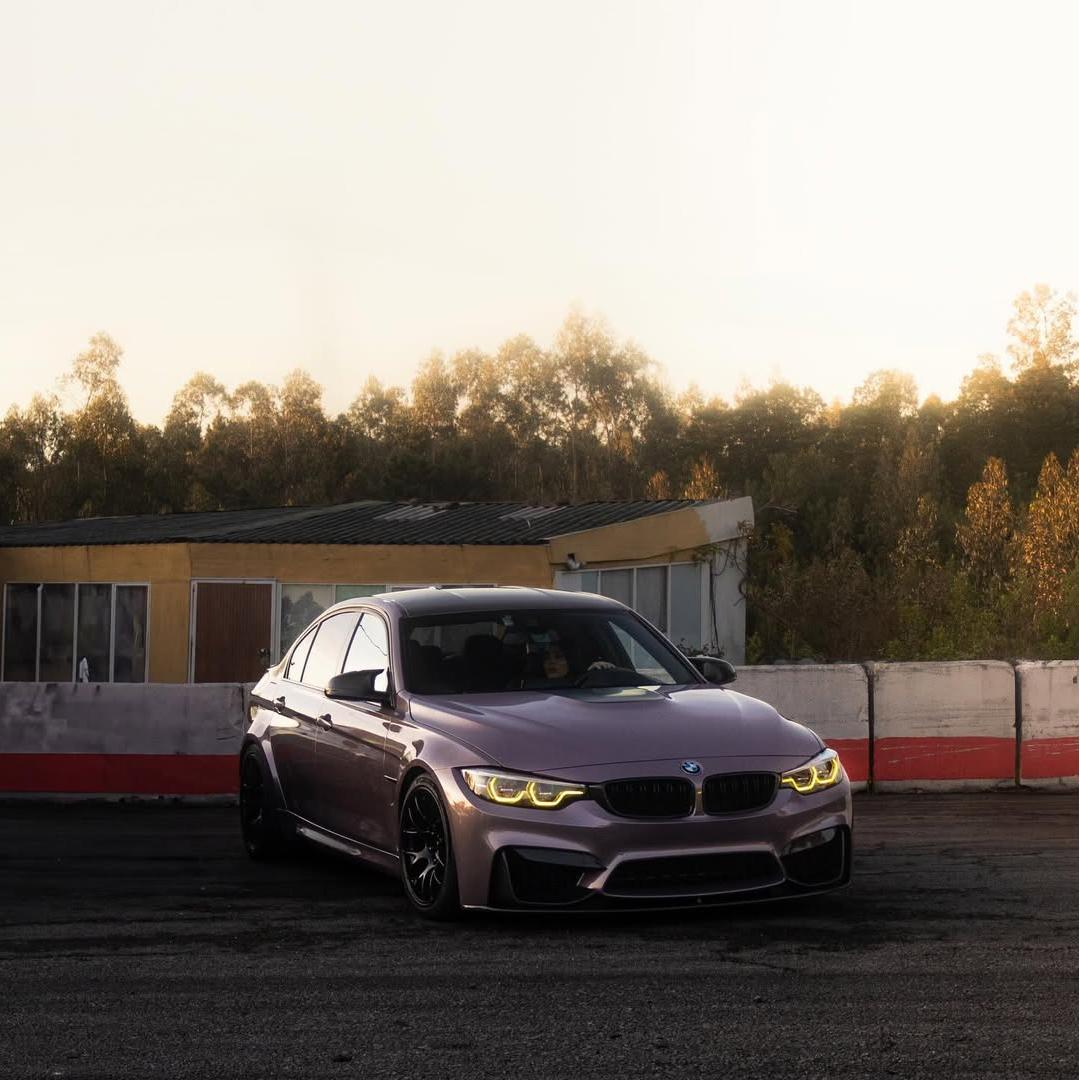 Gloss Metallic Frozen Berry Pink Car Vinyl Wrap