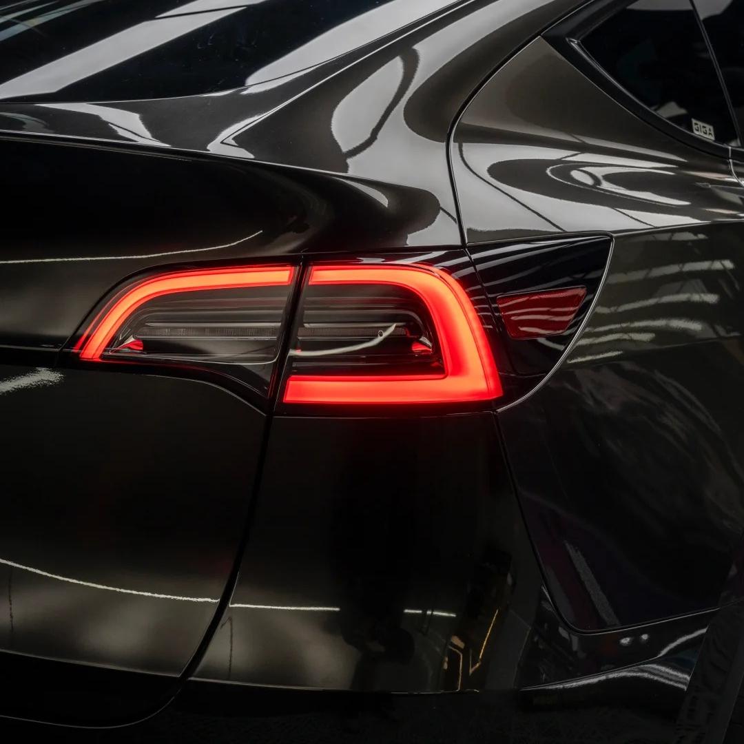 Gloss Liquid Metal Black Car Vinyl Wrap PET - Alukovinyl