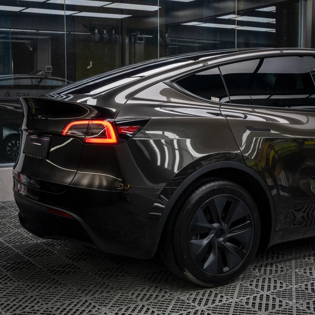 Gloss Liquid Metal Black Car Vinyl Wrap PET - Alukovinyl