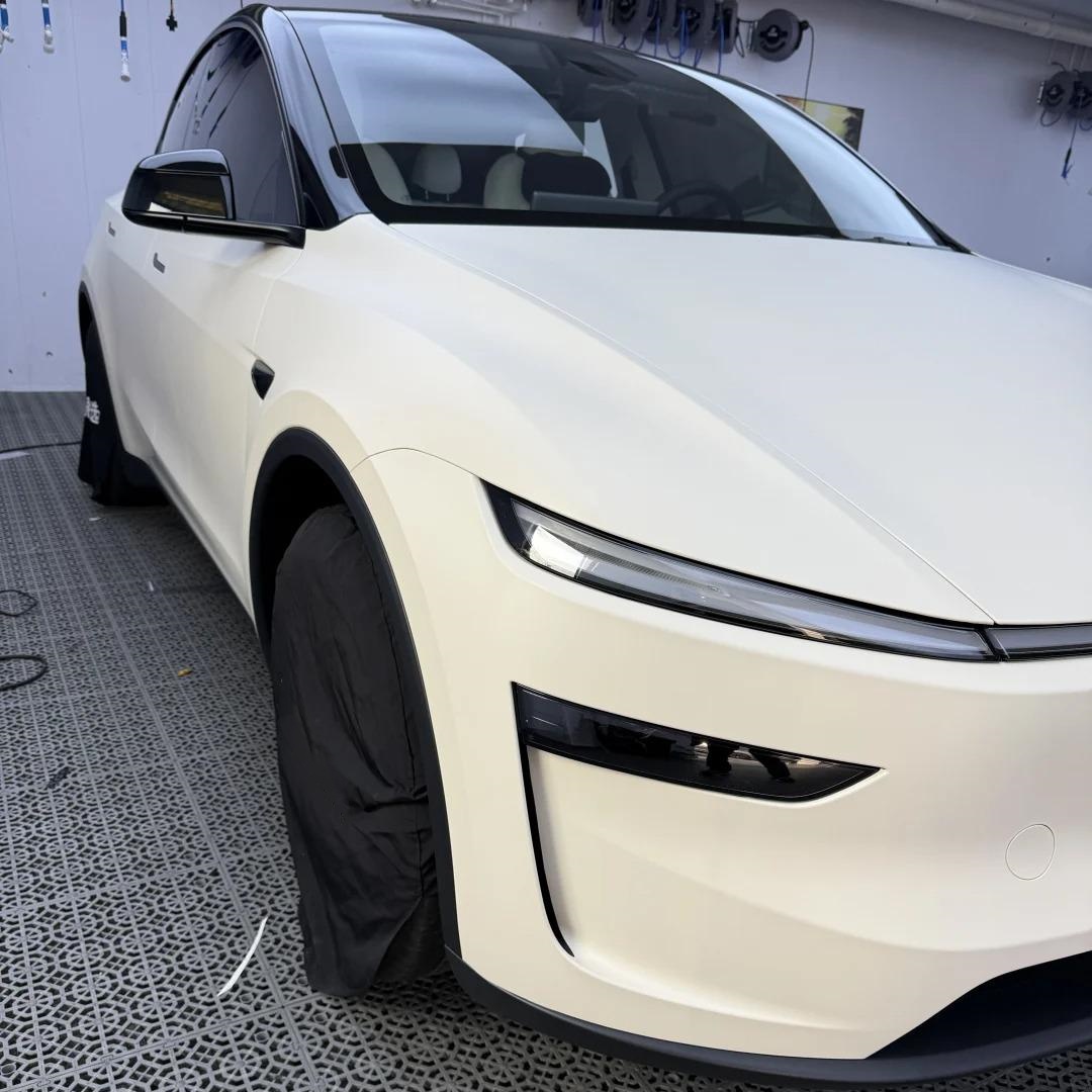 Ultimate Flat Pepper White Car Vinyl Wrap PET