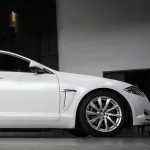 Glossy Shell White Car Vinyl Wrap Audi Tesla