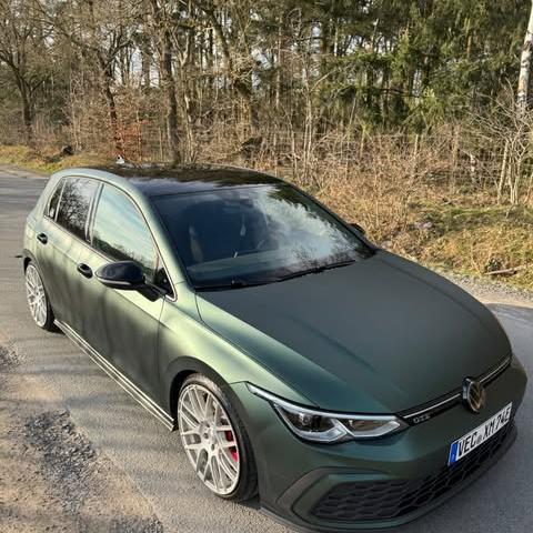 Matte Emerald Green Car Vinyl Wrap BWM I3
