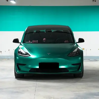 Matte Metallic Emerald Green Car Vinyl Wrap 02