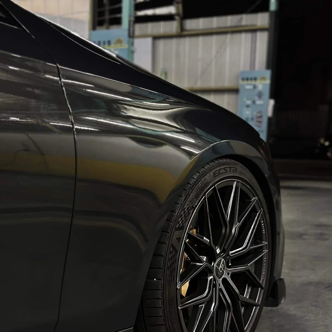 Gloss Metallic Diamond Graphite Grey Car Vinyl Wrap BMW PET 