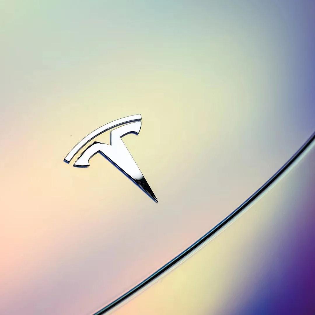 Matte White Holographic Chrome Car Vinyl Wrap