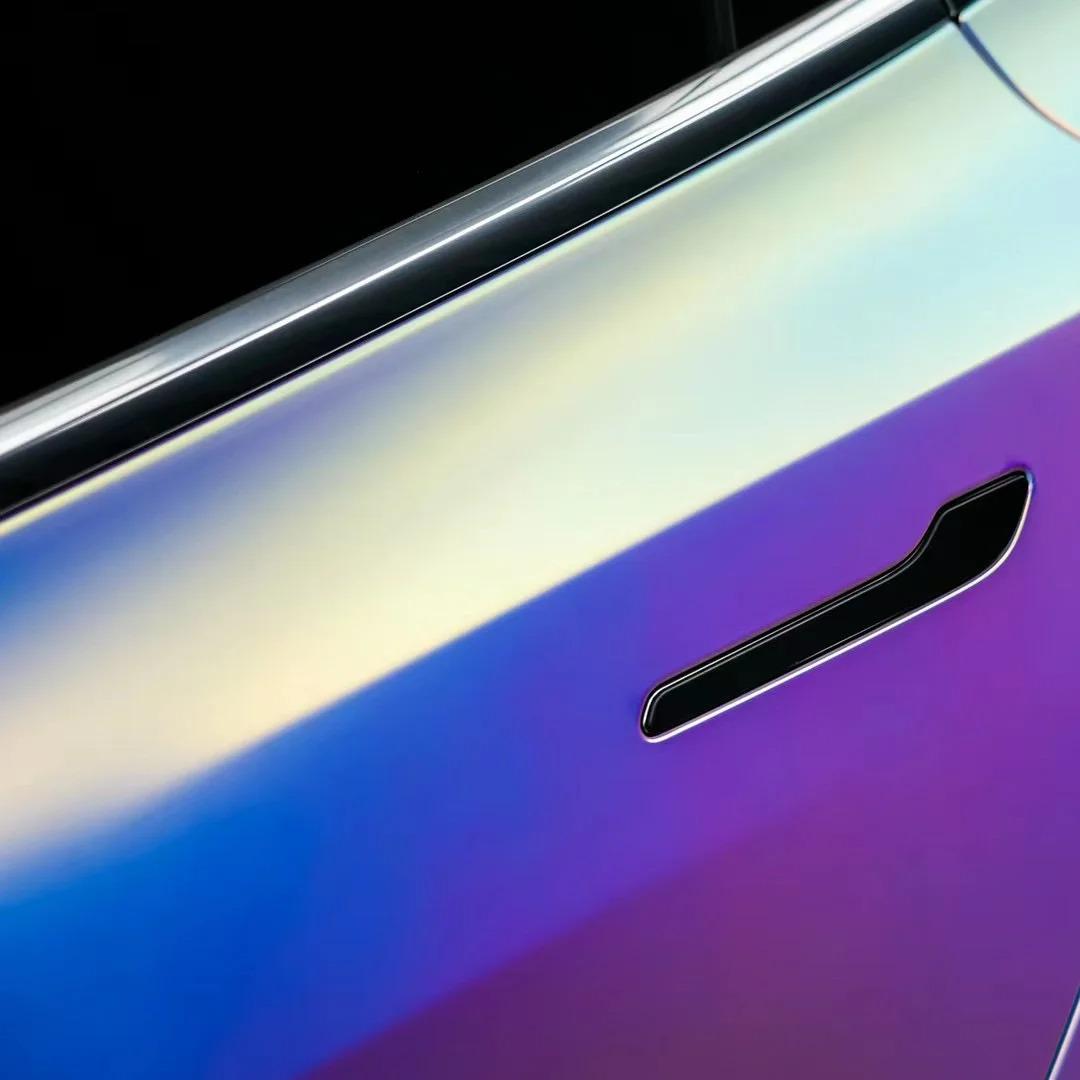 Matte White Holographic Chrome Car Vinyl Wrap