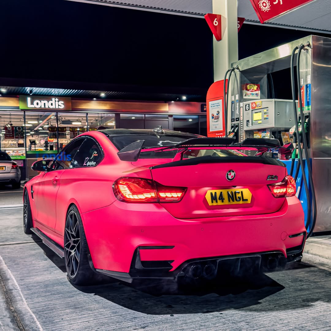 Ultimate Flat Fluorescent Pink Car Vinyl Wrap PET