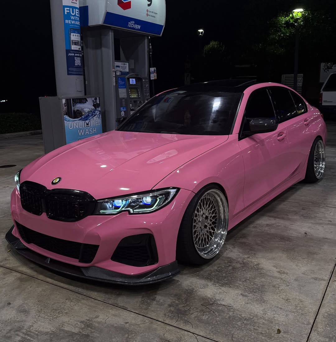 Gloss Crystal Light Pink Car Vinyl Wrap PET