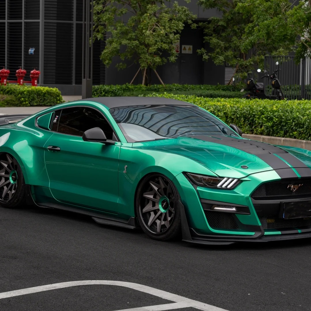 Best Gloss Metallic Isle Of Man Green Car Vinyl Wrap