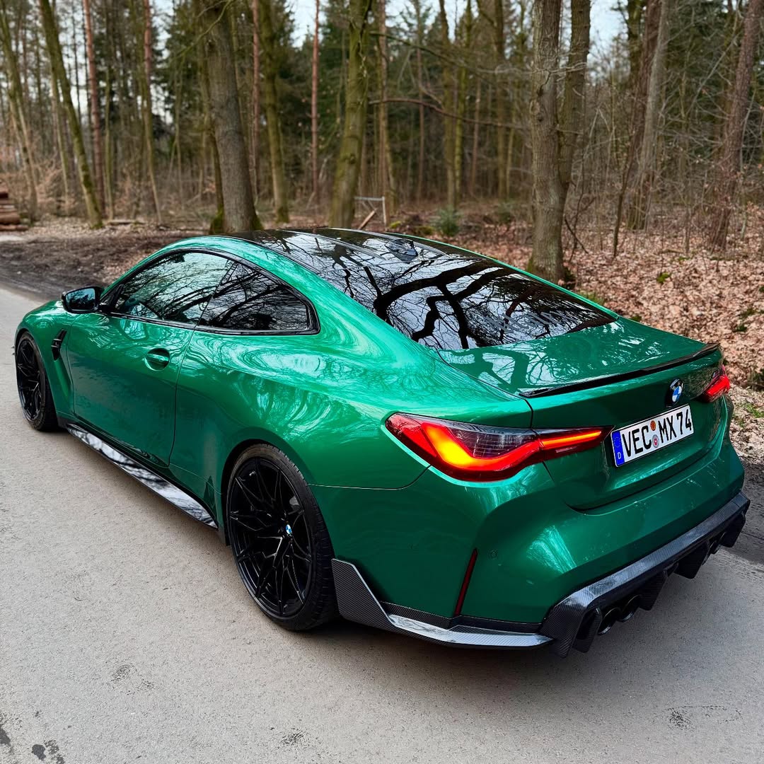 Best Gloss Metallic Isle Of Man Green Car Vinyl Wrap