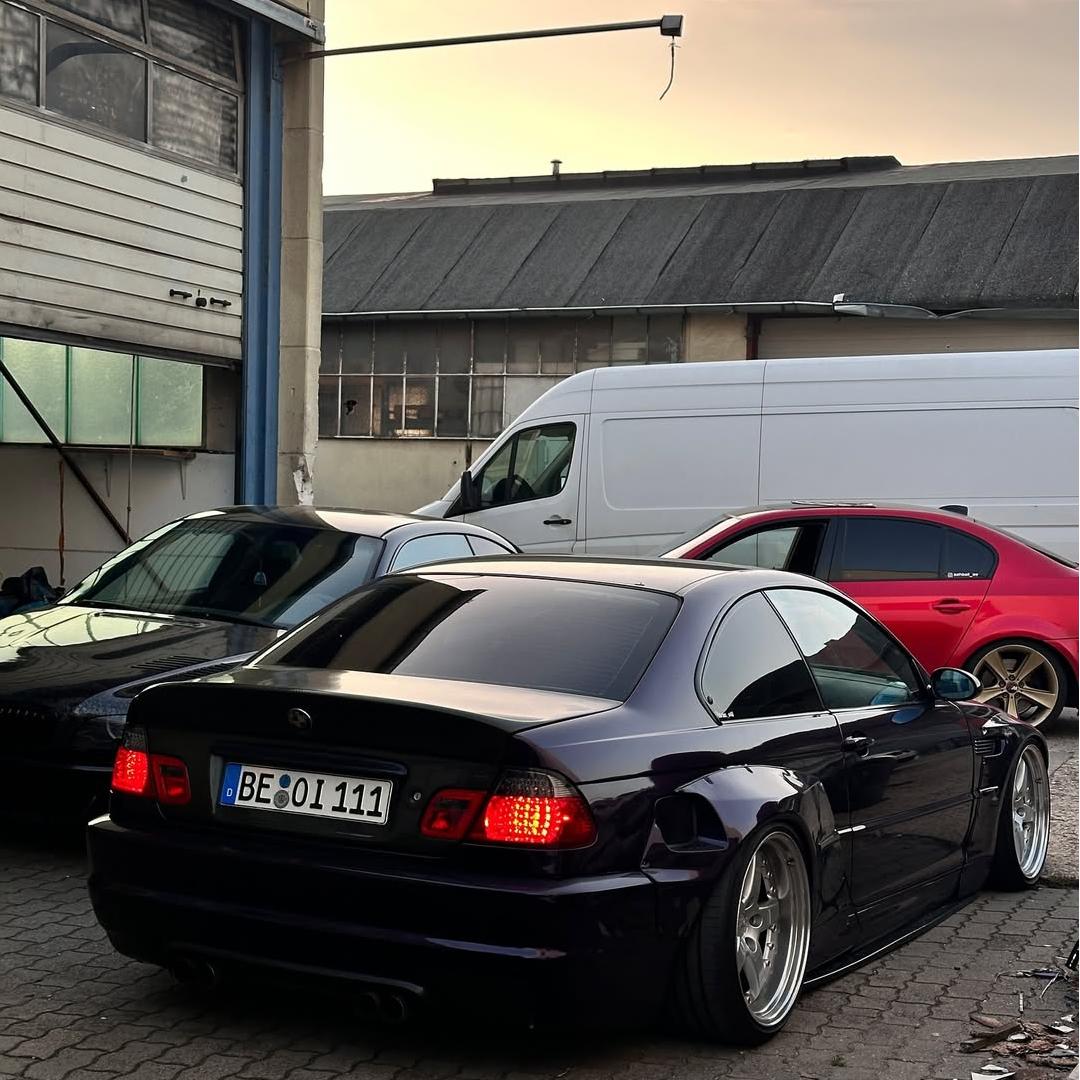 Gloss Metallic Midnight Purple Car Vinyl Wrap BMW PET