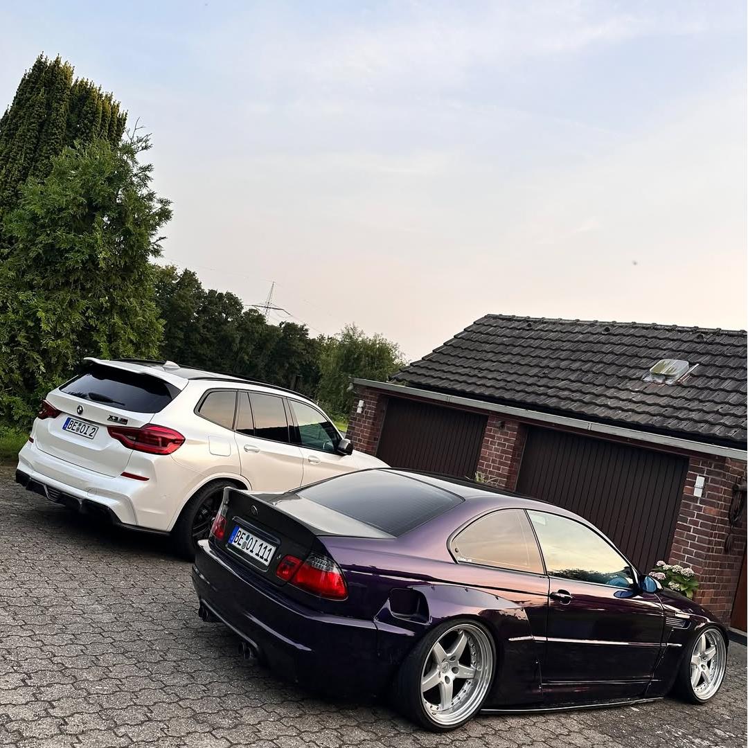 Gloss Metallic Midnight Purple Car Vinyl Wrap BMW PET