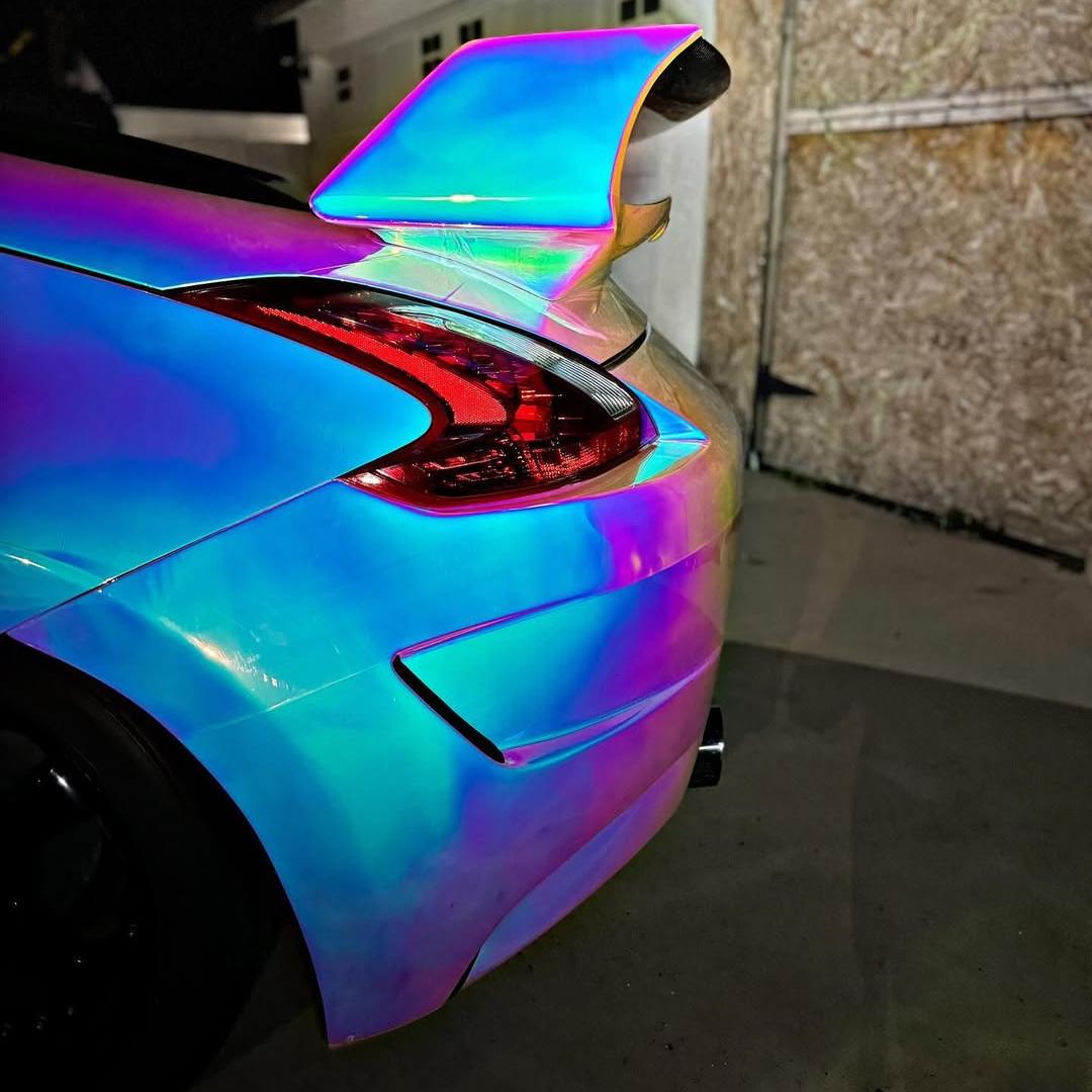 Gloss Rainbow Holographic Chrome White Car Vinyl Wrap