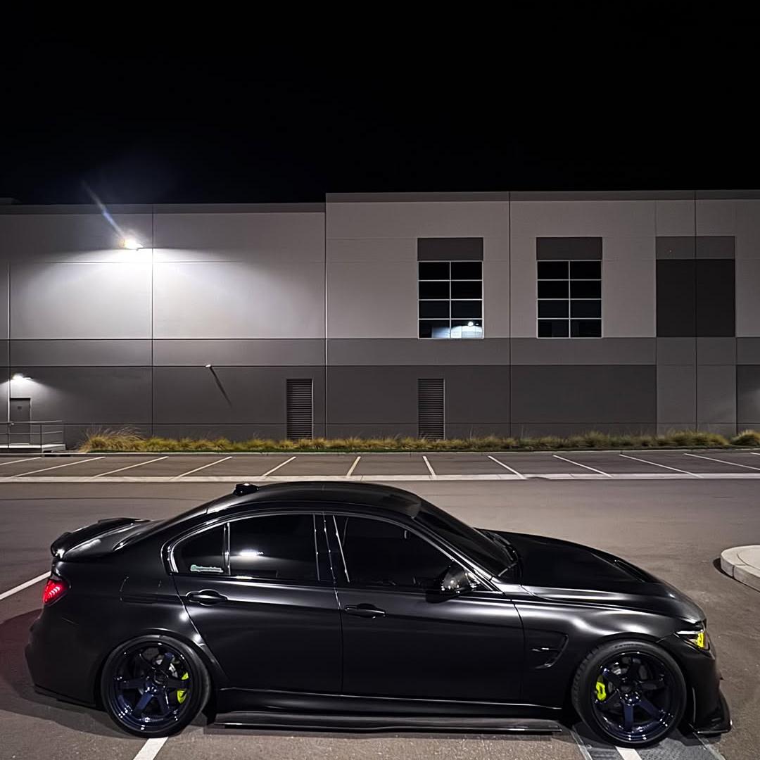 Matte Satin Black Ceramic Black Car Vinyl Wrap BMW  PET 