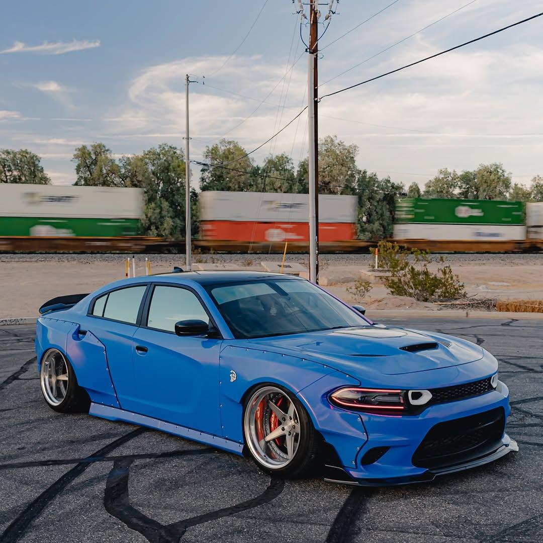 Gloss Metallic Diamond Blue Red Car Vinyl Wrap