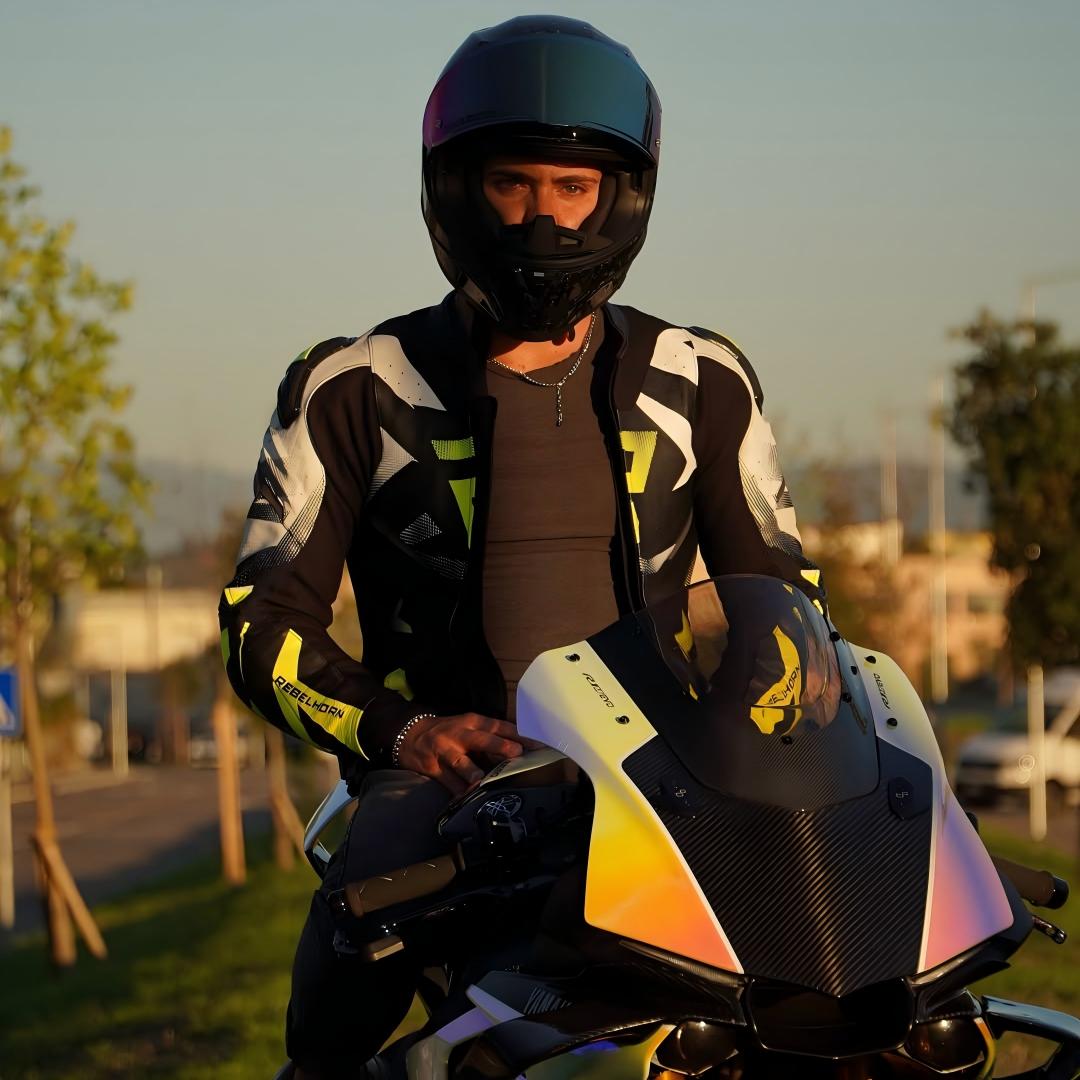 Gloss Rainbow Chrome Holographic Pink Car Vinyl Wrap