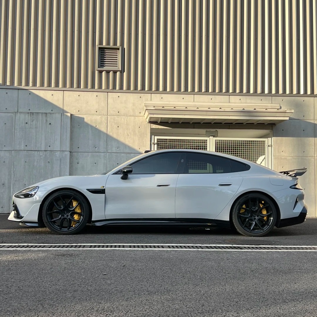 Gloss Metallic Cream Grey Car Vinyl Wrap PET